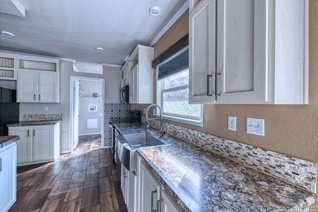 209 us highway 90, Knippa, TX 78870