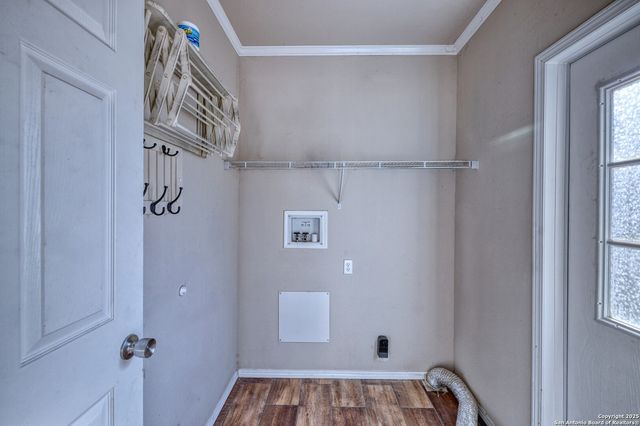 209 us highway 90, Knippa, TX 78870