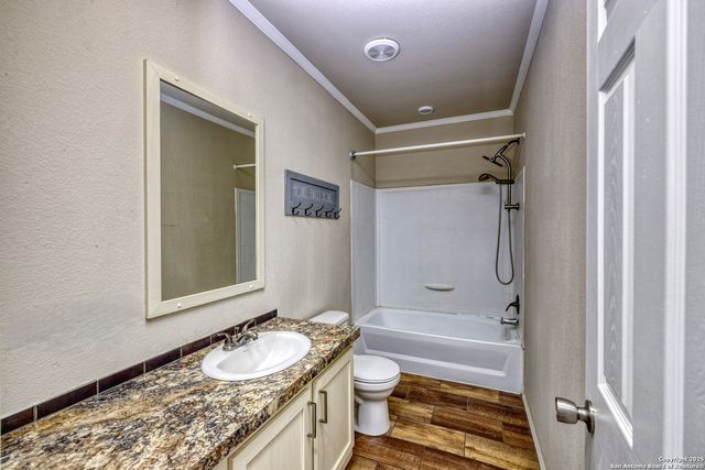 209 us highway 90, Knippa, TX 78870