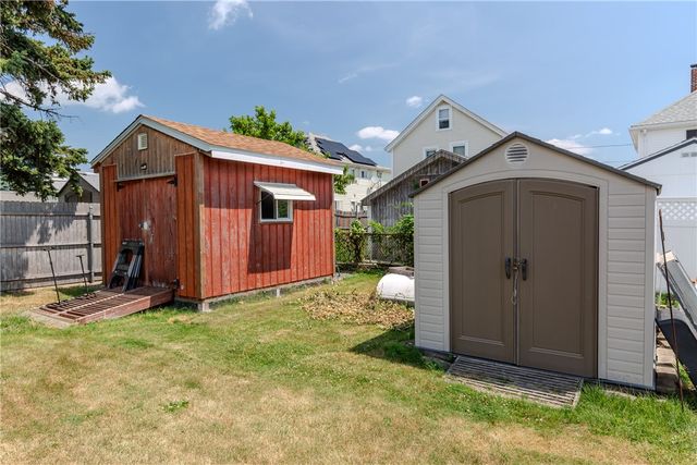 218 South Hull Street, East Providence, RI 02914