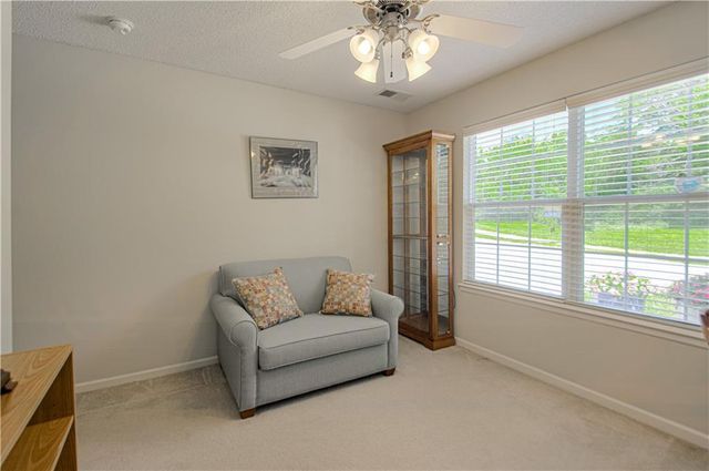 12804 E 48th Street, Independence, MO 64055