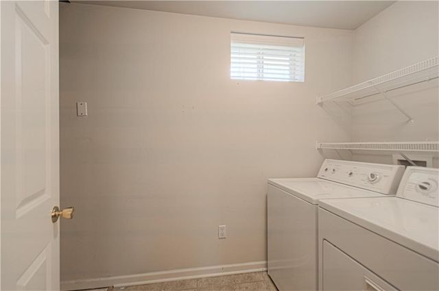 12804 E 48th Street, Independence, MO 64055