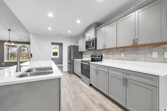 120 Timber Ridge, Mayfield, KY 42066