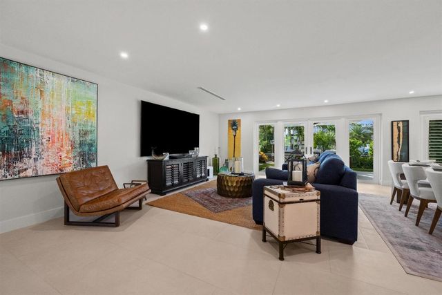 8884 SE Pelican Island Way, Hobe Sound, FL 33455