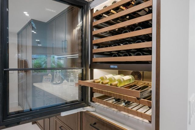 8884 SE Pelican Island Way, Hobe Sound, FL 33455