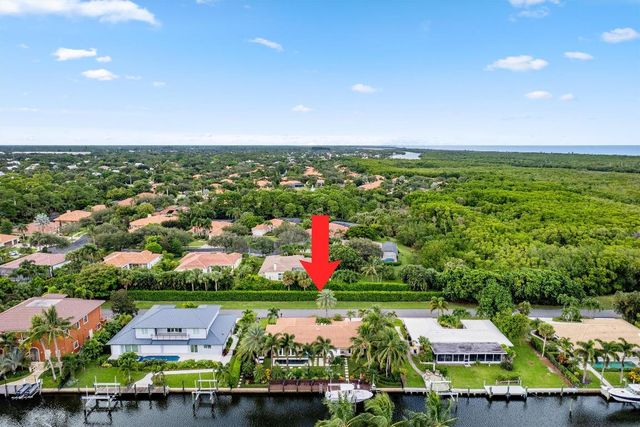 8884 SE Pelican Island Way, Hobe Sound, FL 33455