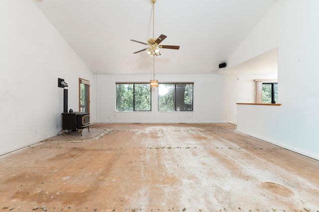 27297 Dew Drop Rd, Pioneer, CA 95666
