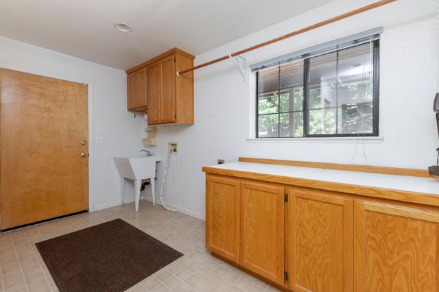 27297 Dew Drop Rd, Pioneer, CA 95666