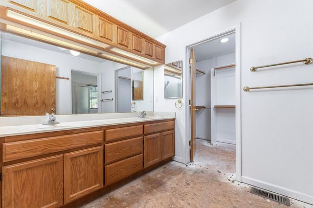 27297 Dew Drop Rd, Pioneer, CA 95666