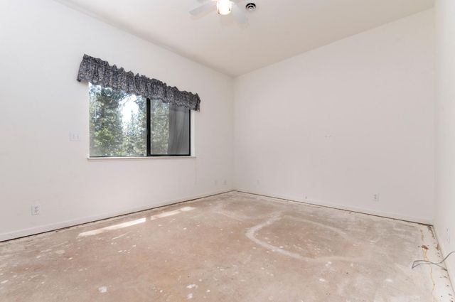 27297 Dew Drop Rd, Pioneer, CA 95666
