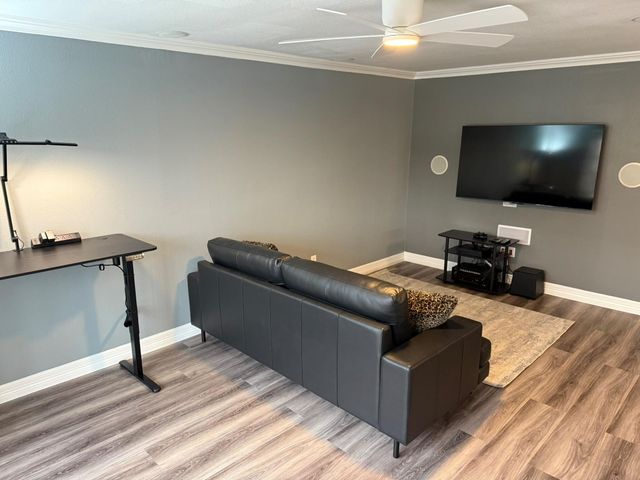 505 Westcott Street 308, Houston, TX 77007