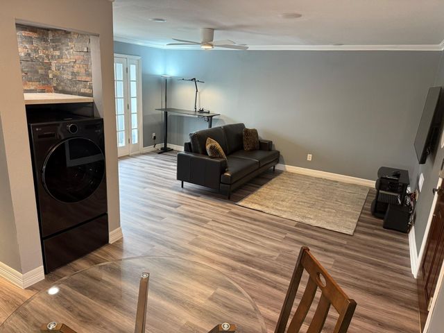 505 Westcott Street 308, Houston, TX 77007