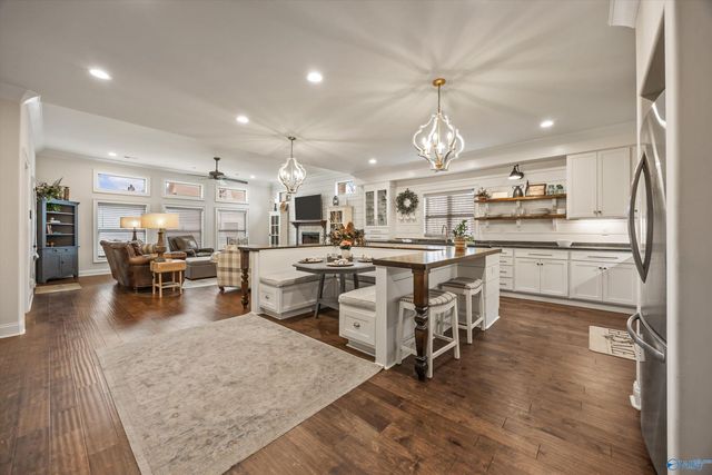 100 Bishop Bend Drive, Huntsville, AL 35806