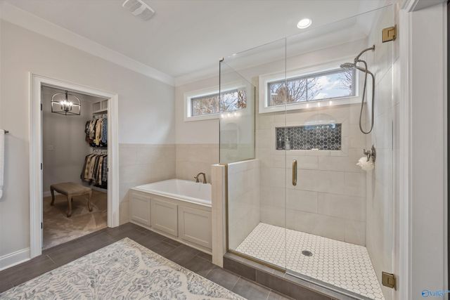 100 Bishop Bend Drive, Huntsville, AL 35806