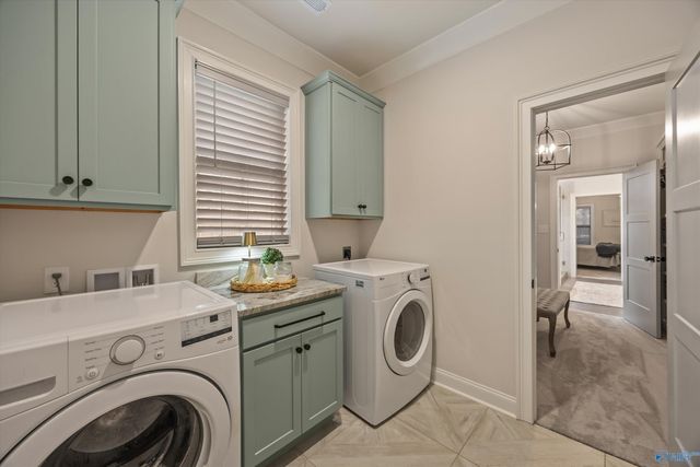 100 Bishop Bend Drive, Huntsville, AL 35806