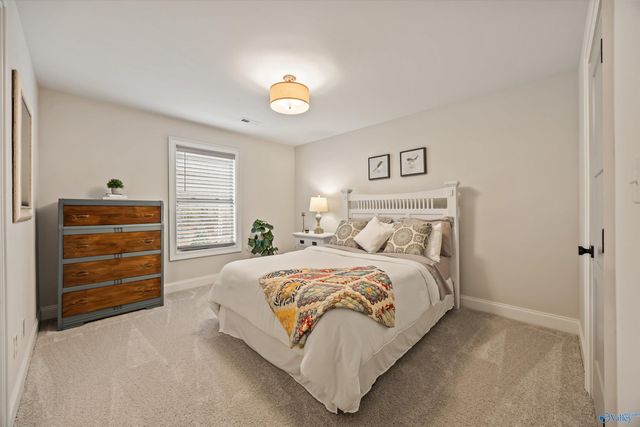 100 Bishop Bend Drive, Huntsville, AL 35806