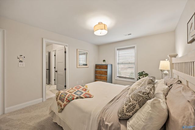 100 Bishop Bend Drive, Huntsville, AL 35806