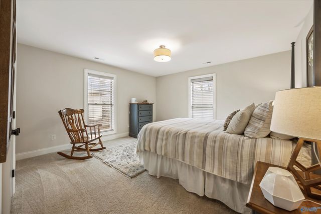 100 Bishop Bend Drive, Huntsville, AL 35806