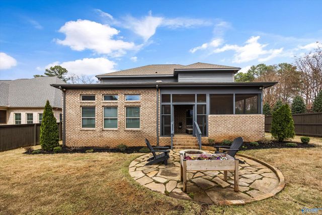 100 Bishop Bend Drive, Huntsville, AL 35806