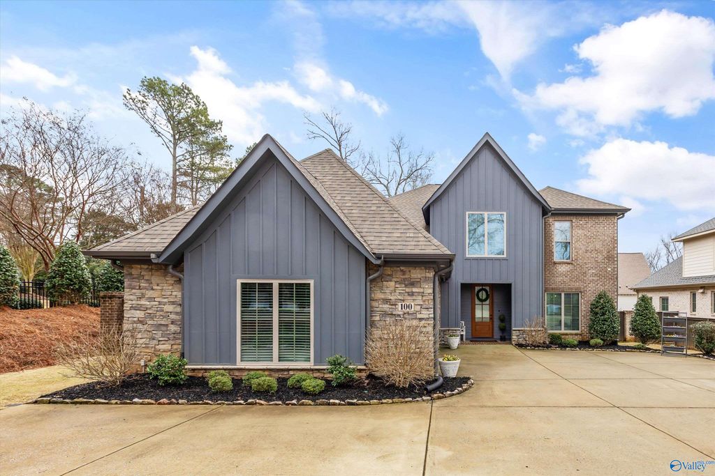 100 Bishop Bend Drive, Huntsville, AL 35806