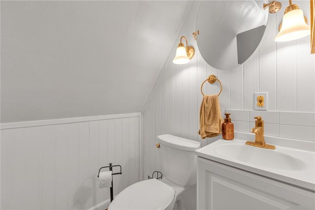 125 Oakville Road, Chippewa Twp, PA 15010