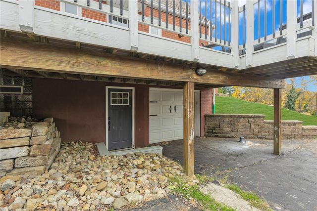 125 Oakville Road, Chippewa Twp, PA 15010