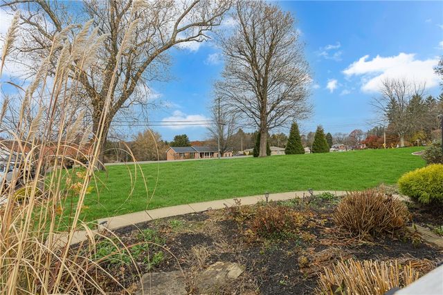 125 Oakville Road, Chippewa Twp, PA 15010