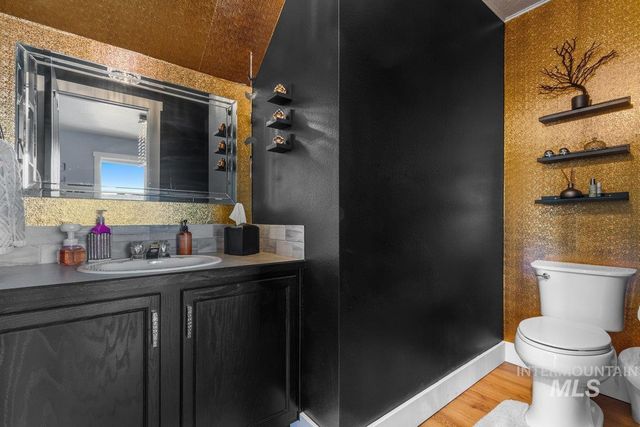 16042 N Saint Helens Dr, Nampa, ID 83651