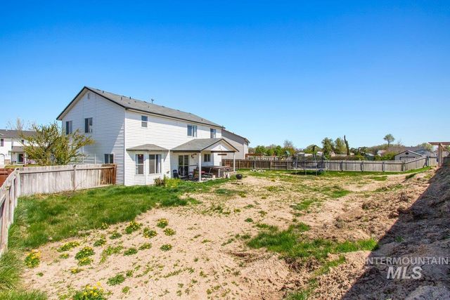 16042 N Saint Helens Dr, Nampa, ID 83651