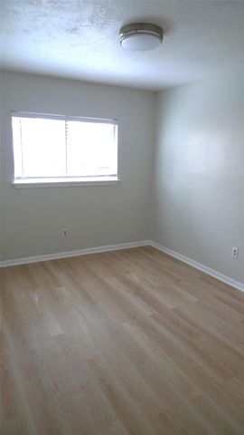 7015 Caladero Drive, Houston, TX 77083