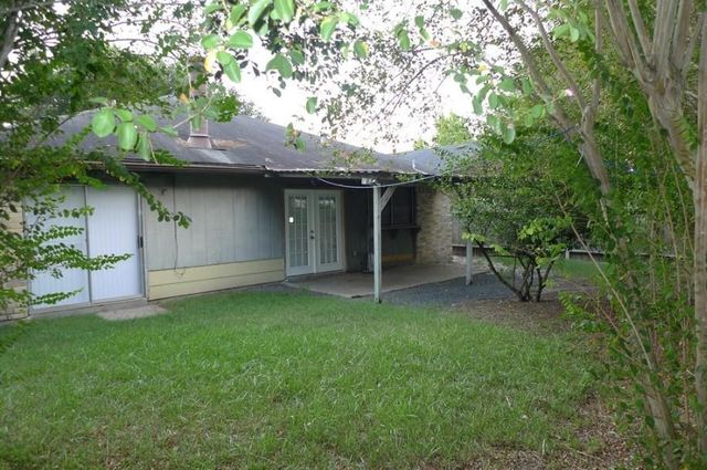 7015 Caladero Drive, Houston, TX 77083