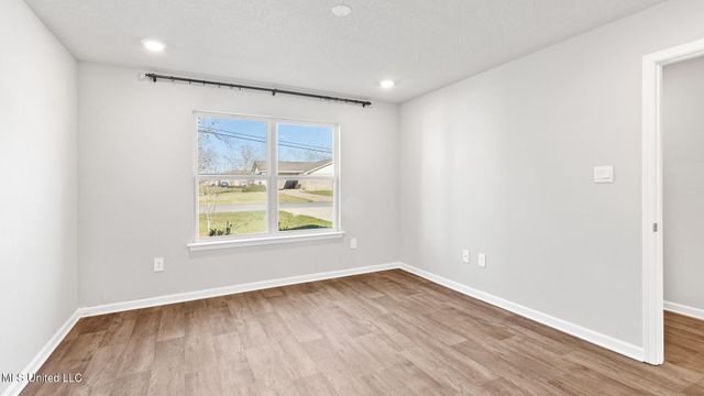 17420 E Sycamore Street, Gulfport, MS 39503