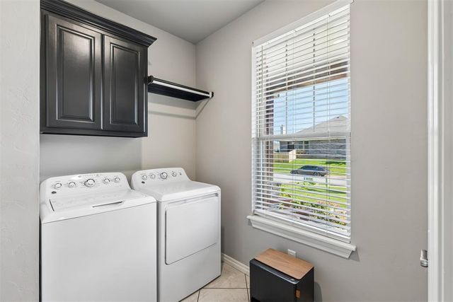 7932 Mimosa Drive, Edmond, OK 73034