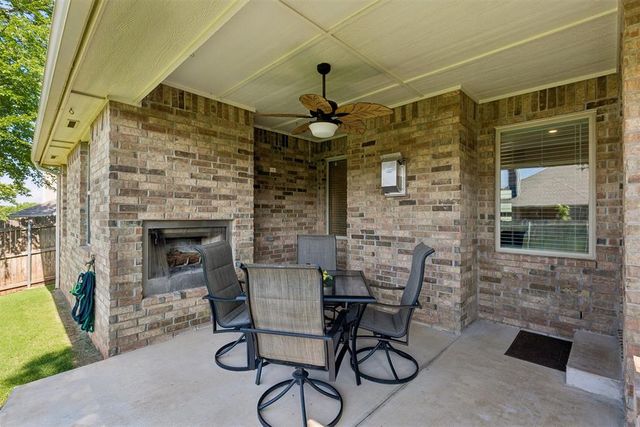 7932 Mimosa Drive, Edmond, OK 73034