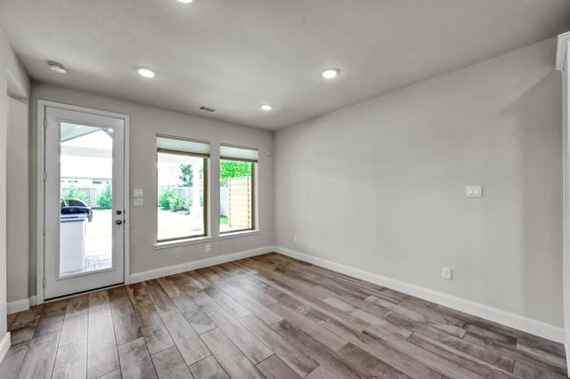 550 Chestnut Reef Court, Conroe, TX 77304