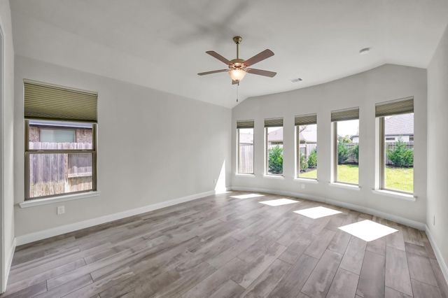 550 Chestnut Reef Court, Conroe, TX 77304