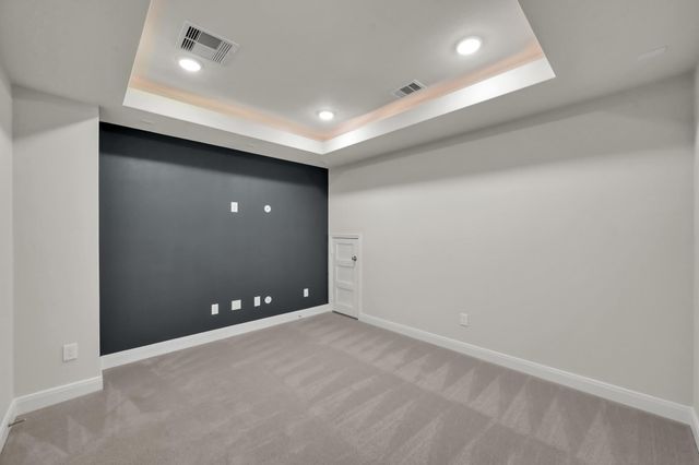 550 Chestnut Reef Court, Conroe, TX 77304