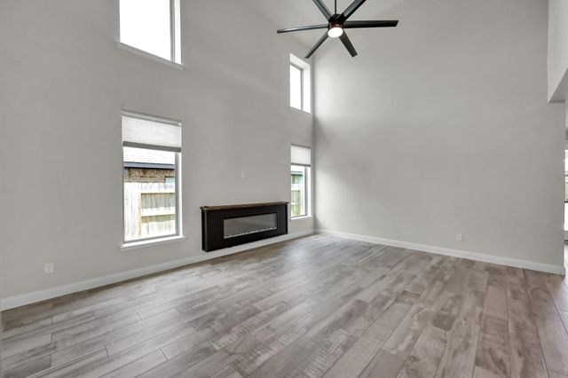 550 Chestnut Reef Court, Conroe, TX 77304