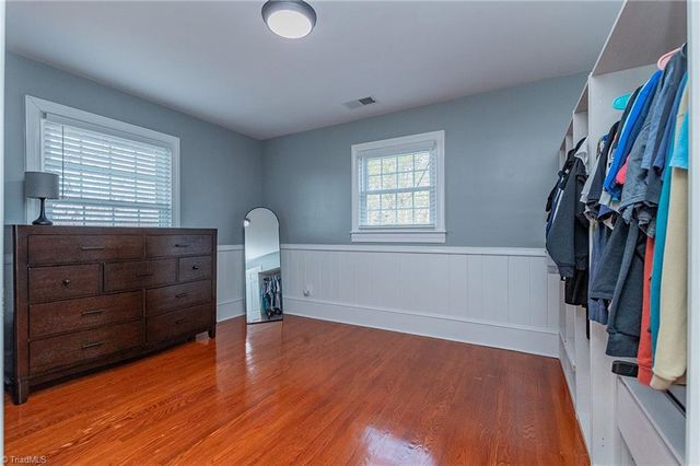 136 Howard Avenue, Boonville, NC 27011