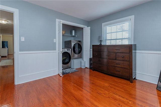 136 Howard Avenue, Boonville, NC 27011