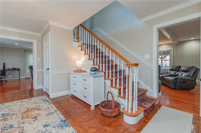 136 Howard Avenue, Boonville, NC 27011