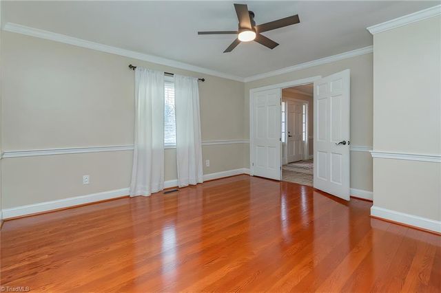 136 Howard Avenue, Boonville, NC 27011