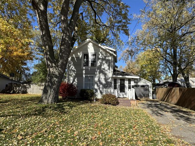 1035 Eastward Street, Alma, MI 48801