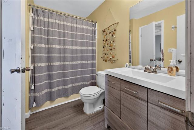 416 Benlea CIR, Virginia Beach, VA 23454