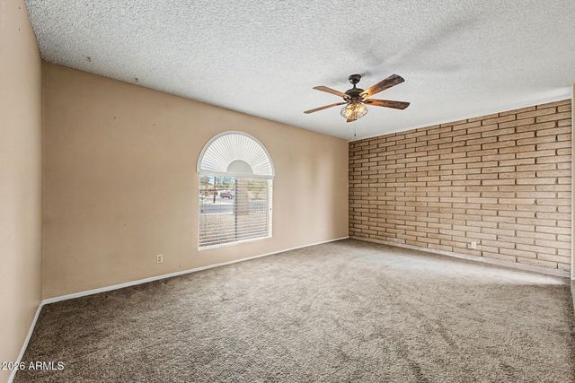 2021 W MYRTLE Avenue, Phoenix, AZ 85021