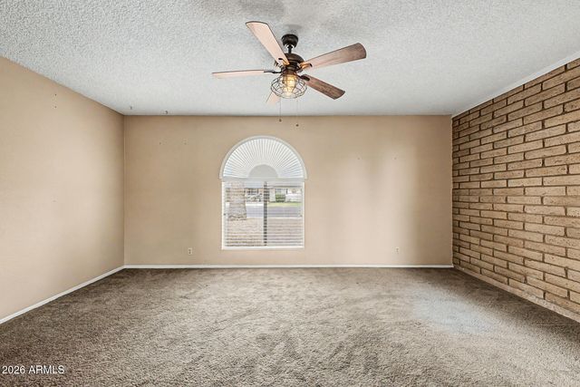 2021 W MYRTLE Avenue, Phoenix, AZ 85021