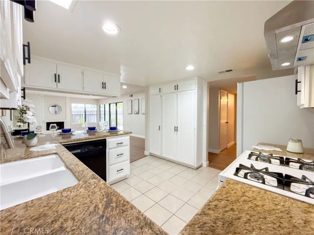 1034 E Romney Drive, Walnut, CA 91789