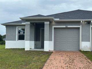 781 Bedford Dr n/a, Fort Myers, FL 33974