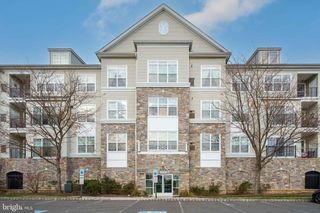 2202 LYDIA HOLLOW DR #A1, Glen Mills, PA 19342