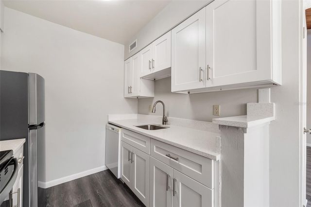 6120 PEREGRINE AVENUE A08-2, Orlando, FL 32819